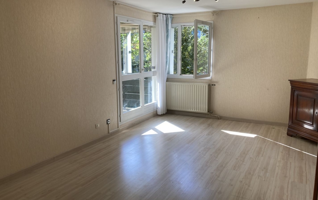 Alpes immobilier : Apartment | SAINT-EGREVE (38120) | 65 m2 | 155 000 € 